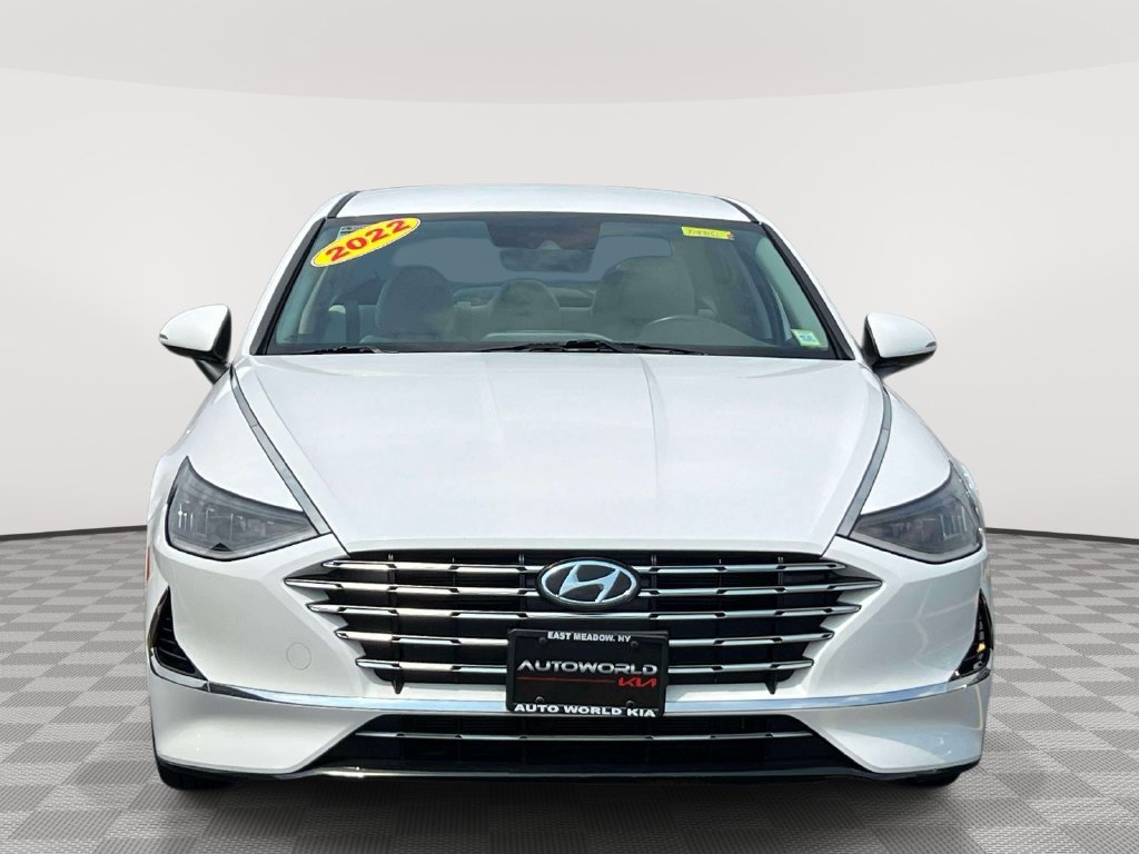 Used 2023 Hyundai Sonata SEL FWD image 2