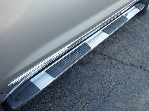 Used 2024 Chevrolet Silverado 1500 High Country image 14