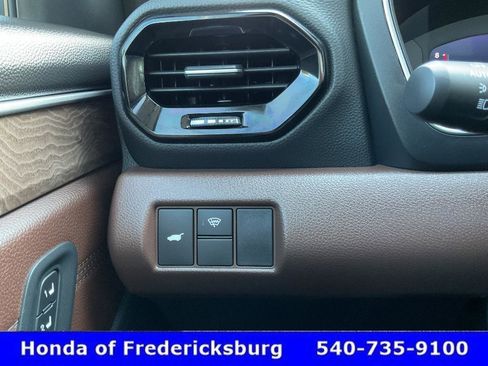Used 2026 Honda Pilot Elite image 43