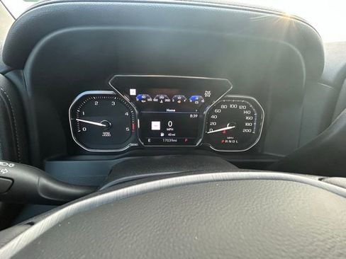 Used 2022 GMC Sierra 3500 Denali image 8