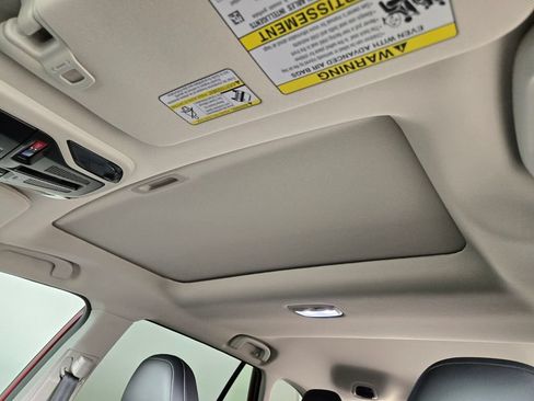Certified 2025 Subaru Outback Limited AWD/4WD image 16