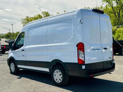 Used 2023 Ford E-Transit Medium Roof RWD image 5