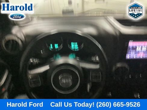 Used 2015 Jeep Wrangler Unlimited Sport w/ Quick Order Package 24S AWD/4WD image 15