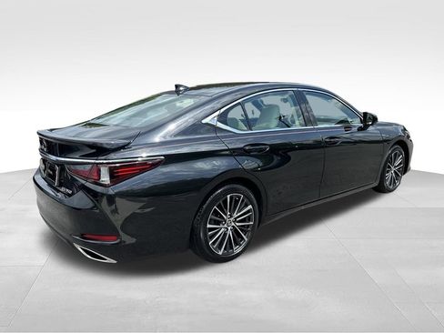 Used 2022 Lexus ES 350 w/ Premium Package FWD image 7