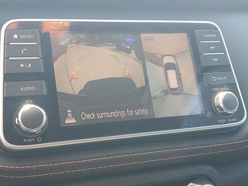 Used 2019 Nissan Kicks SR w/ Exterior Electronics Package FWD image 29