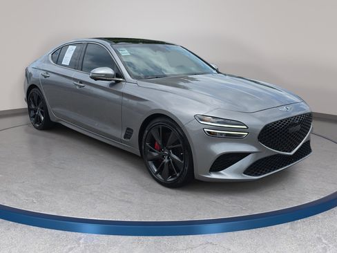 Used 2023 Genesis G70 3.3T w/ Sport Prestige Package RWD image 3