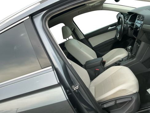 Used 2019 Volkswagen Tiguan SEL AWD/4WD image 15