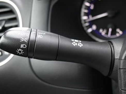 Used 2019 INFINITI QX60 Luxe w/ Essential Package image 41