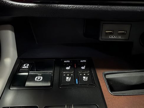 Used 2022 Lexus RX 350 FWD w/ Premium Package image 24