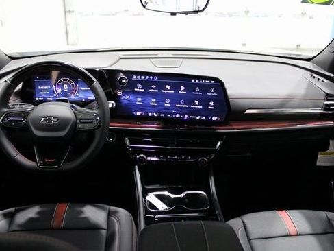 New 2026 Chevrolet Traverse RS image 18