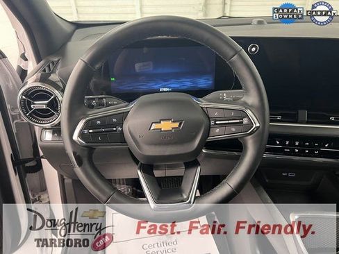 Used 2025 Chevrolet Equinox LT image 42