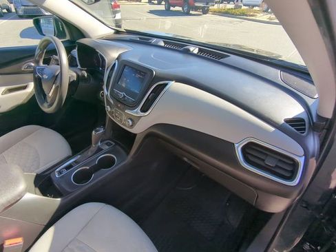 Used 2020 Chevrolet Equinox LT image 46
