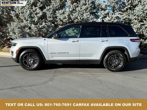Used 2024 Jeep Grand Cherokee Trailhawk image 4