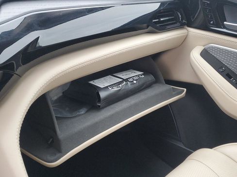 Certified 2022 Acura MDX SH-AWD w/ Advance Package image 23