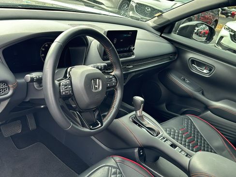 Used 2025 Honda HR-V Sport image 13