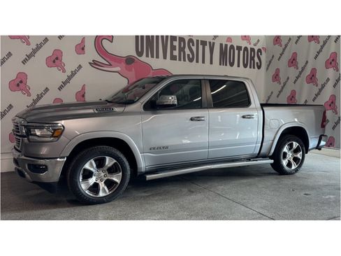 Used 2021 RAM 1500 Laramie AWD/4WD image 7