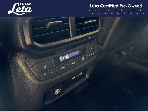 Used 2025 Honda Pilot Elite image 29