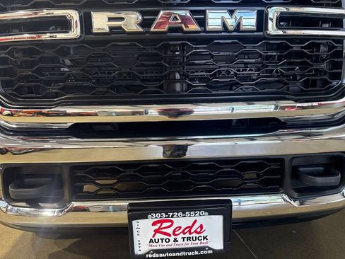 Used 2024 RAM 2500 Tradesman w/ Chrome Appearance Group AWD/4WD image 52