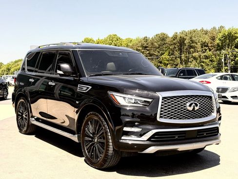 Used 2019 INFINITI QX80 Limited w/ All-Season Package AWD/4WD image 8