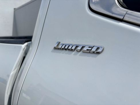 Used 2022 Toyota Tundra Limited w/ Power Package AWD/4WD image 16