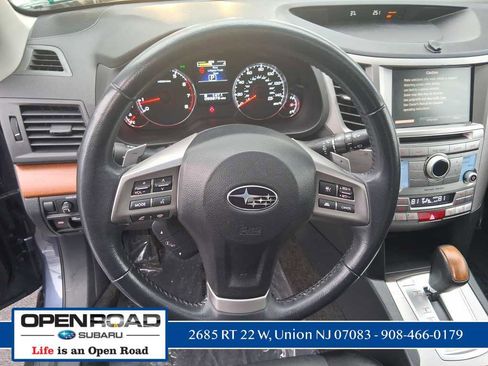 Used 2014 Subaru Outback 2.5i Limited image 18