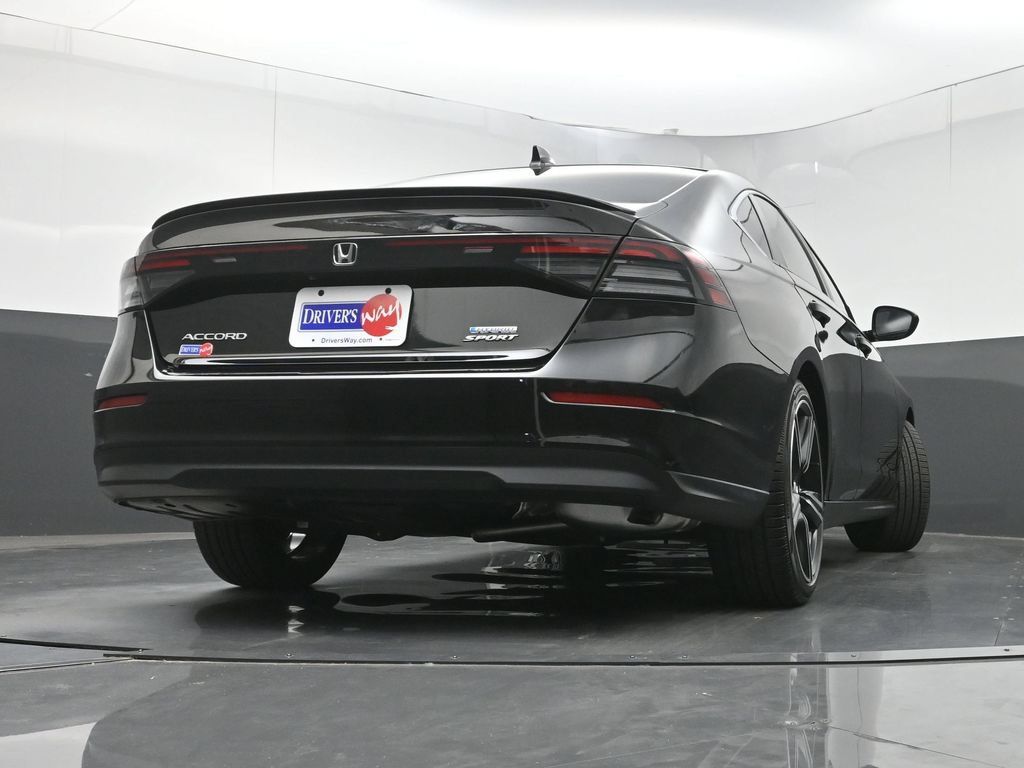 Used 2023 Honda Accord Sport image 25