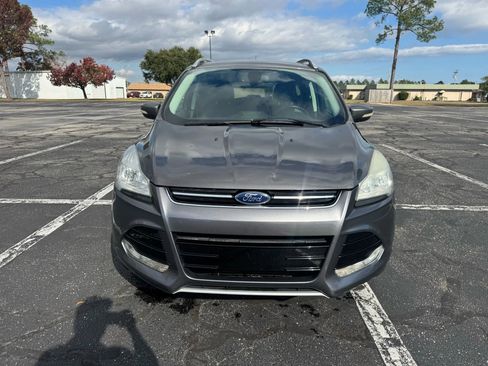 Used 2014 Ford Escape Titanium image 3