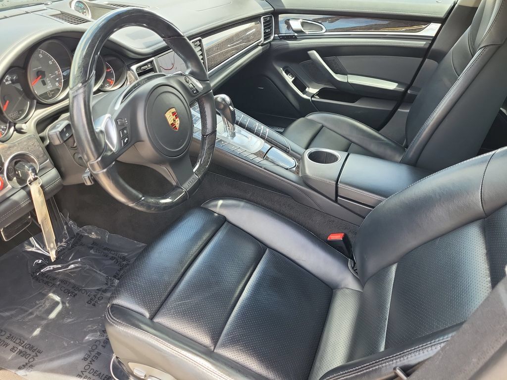 Used 2012 Porsche Panamera 4S image 11