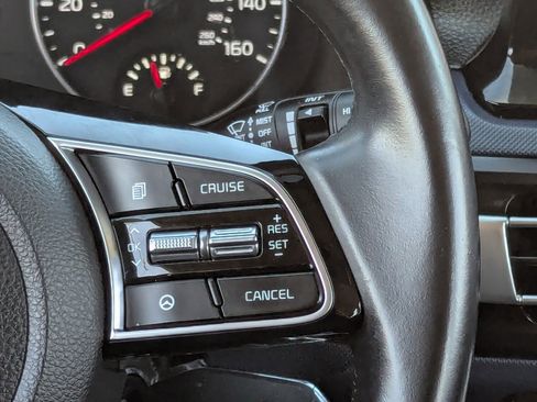 Used 2021 Kia Seltos S image 24