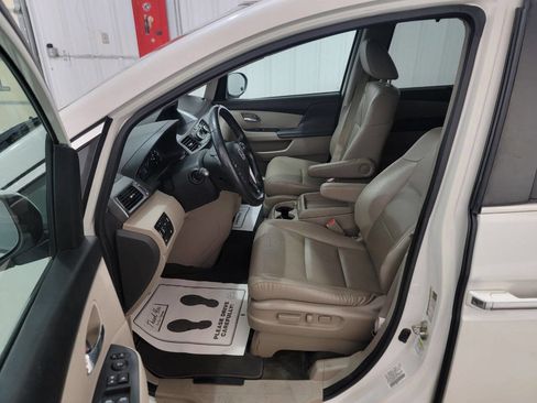Used 2016 Honda Odyssey EX-L image 12