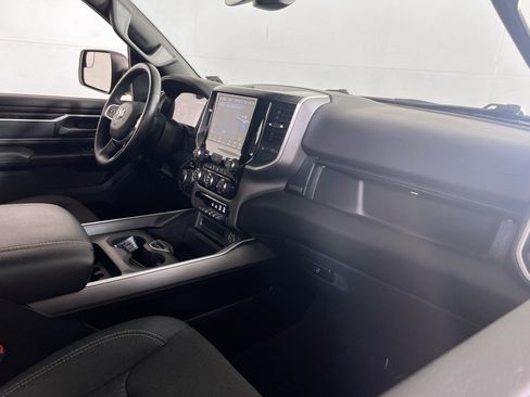 Used 2022 RAM 1500 Big Horn AWD/4WD image 27