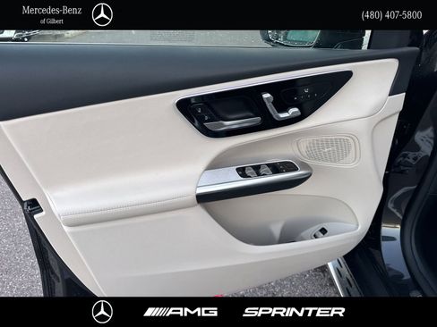 New 2026 Mercedes-Benz GLC 300 image 12
