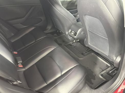 Used 2021 Tesla Model 3 Long Range AWD/4WD image 24