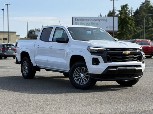New 2025 Chevrolet Colorado LT w/ LT Convenience Package image 5