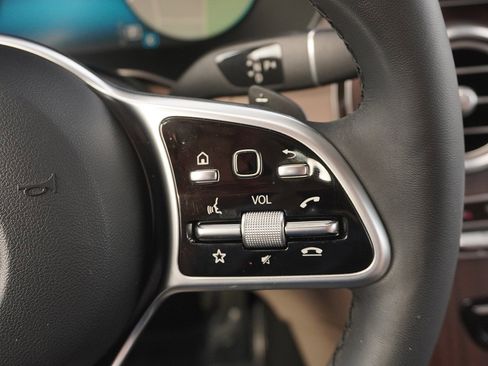 Used 2021 Mercedes-Benz GLC 300 4MATIC image 48