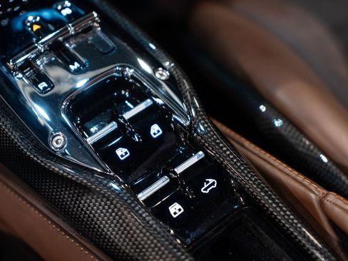 Certified 2022 Ferrari SF90 Spider image 27