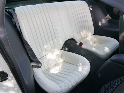 Used 1994 Pontiac Firebird Coupe RWD image 34