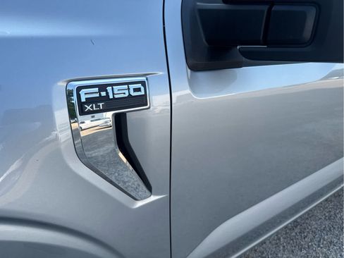 Used 2023 Ford F150 XLT RWD image 13
