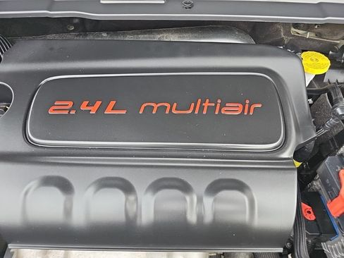 Certified 2022 Jeep Compass Limited AWD/4WD image 38