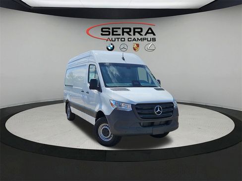 New 2025 Mercedes-Benz Sprinter 2500 image 1