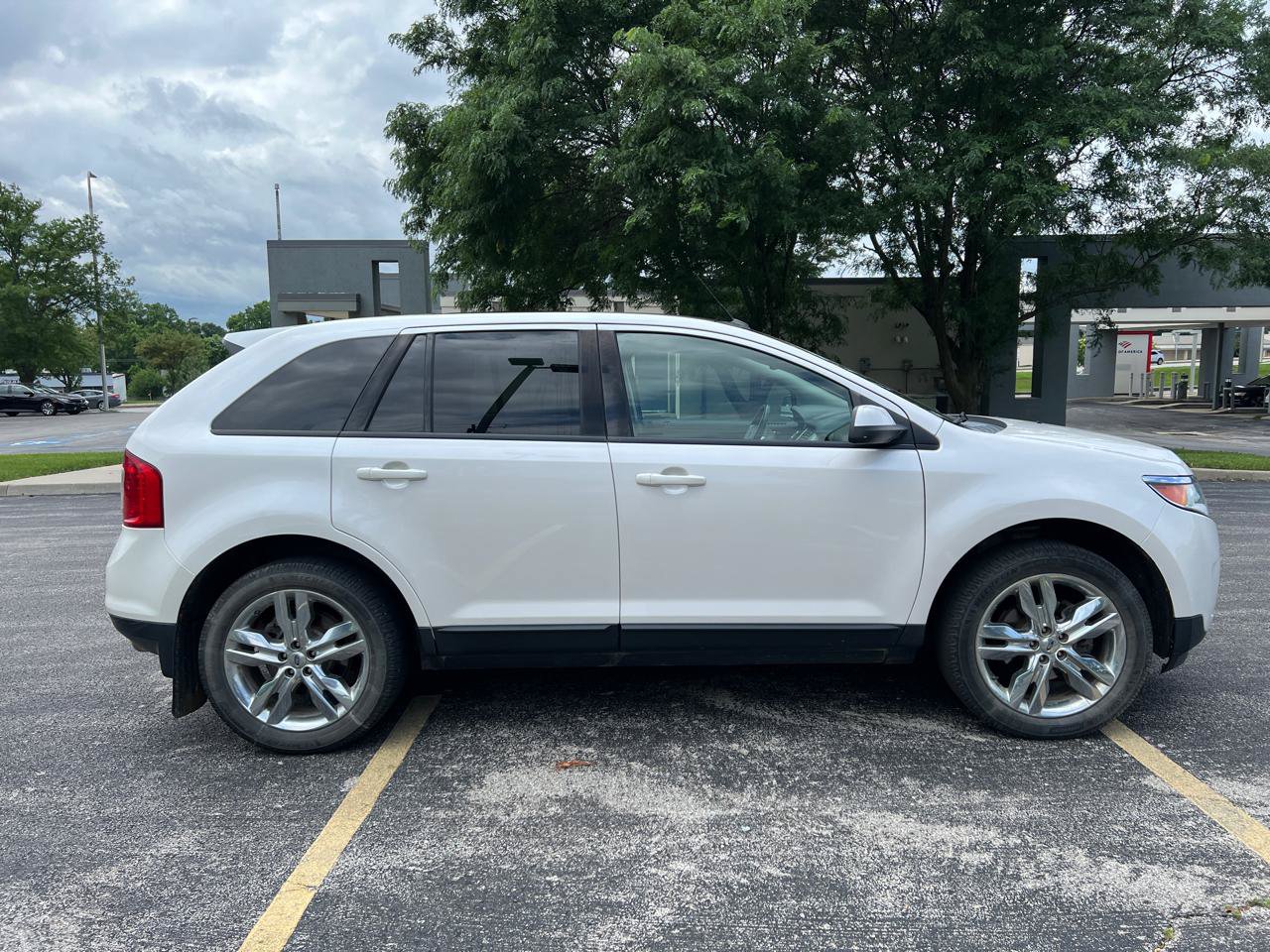 Used 2012 Ford Edge SEL AWD/4WD image 7
