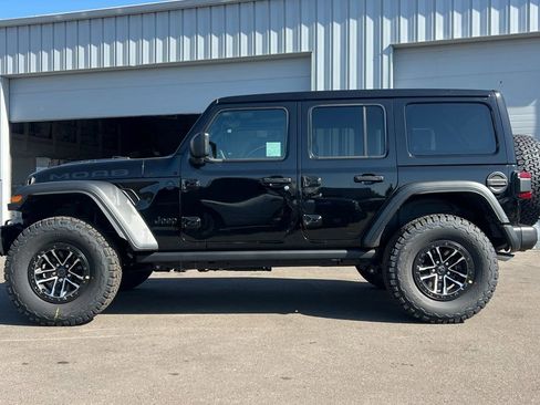New 2026 Jeep Wrangler Unlimited Rubicon 392 w/ Quick Order Package 27X Moab AWD/4WD image 7