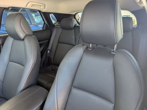 Used 2024 MAZDA CX-30 AWD 2.5 S w/ Select Sport Pkg image 10
