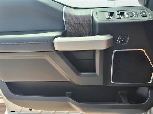 Used 2019 Ford F450 Lariat w/ Lariat Ultimate Package image 19