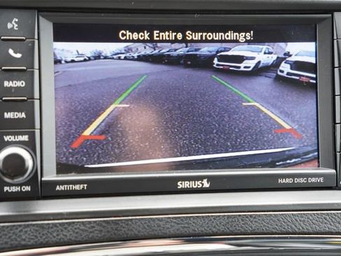 Used 2018 Dodge Grand Caravan SXT FWD image 33