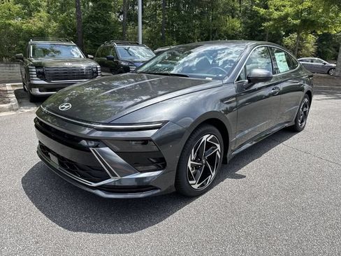 New 2026 Hyundai Sonata SEL FWD image 3