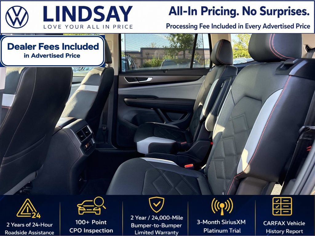 Used 2025 Volkswagen Atlas Peak Edition SE AWD/4WD image 12