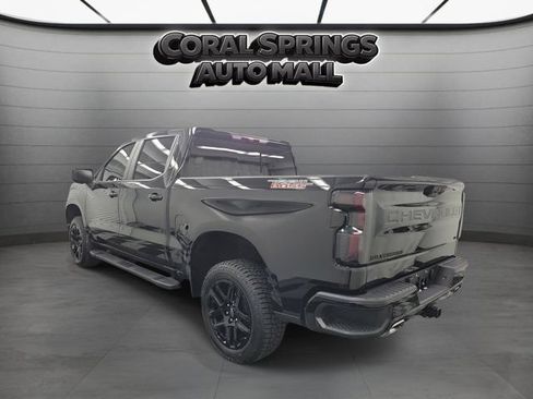Used 2024 Chevrolet Silverado 1500 LT Trail Boss w/ Convenience Package II AWD/4WD image 4