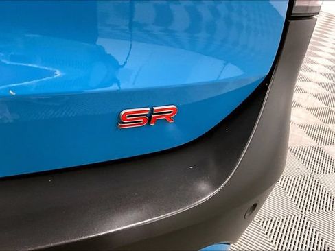 Used 2025 Nissan Kicks SR w/ SR Premium Package FWD image 9