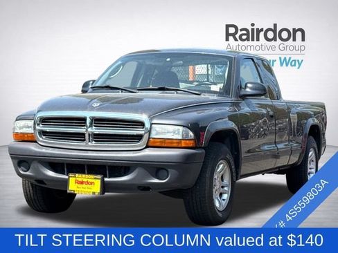 Used 2004 Dodge Dakota 2WD Club Cab w/ Tire & Handling Group image 3